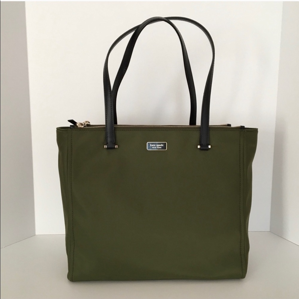 ****Sold -  Kate Spade tote bag